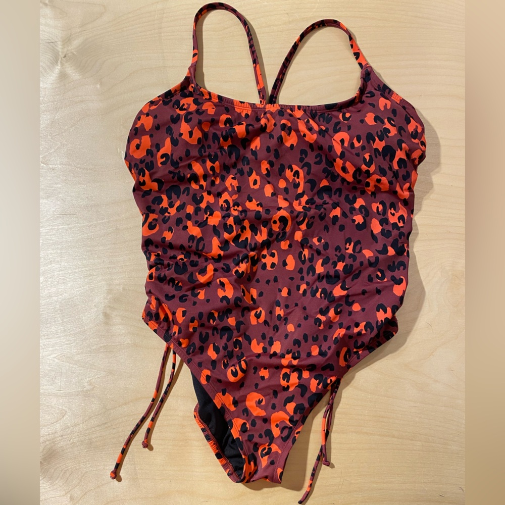 Beach Betty Leopard Print Swimsuit XL (OO)